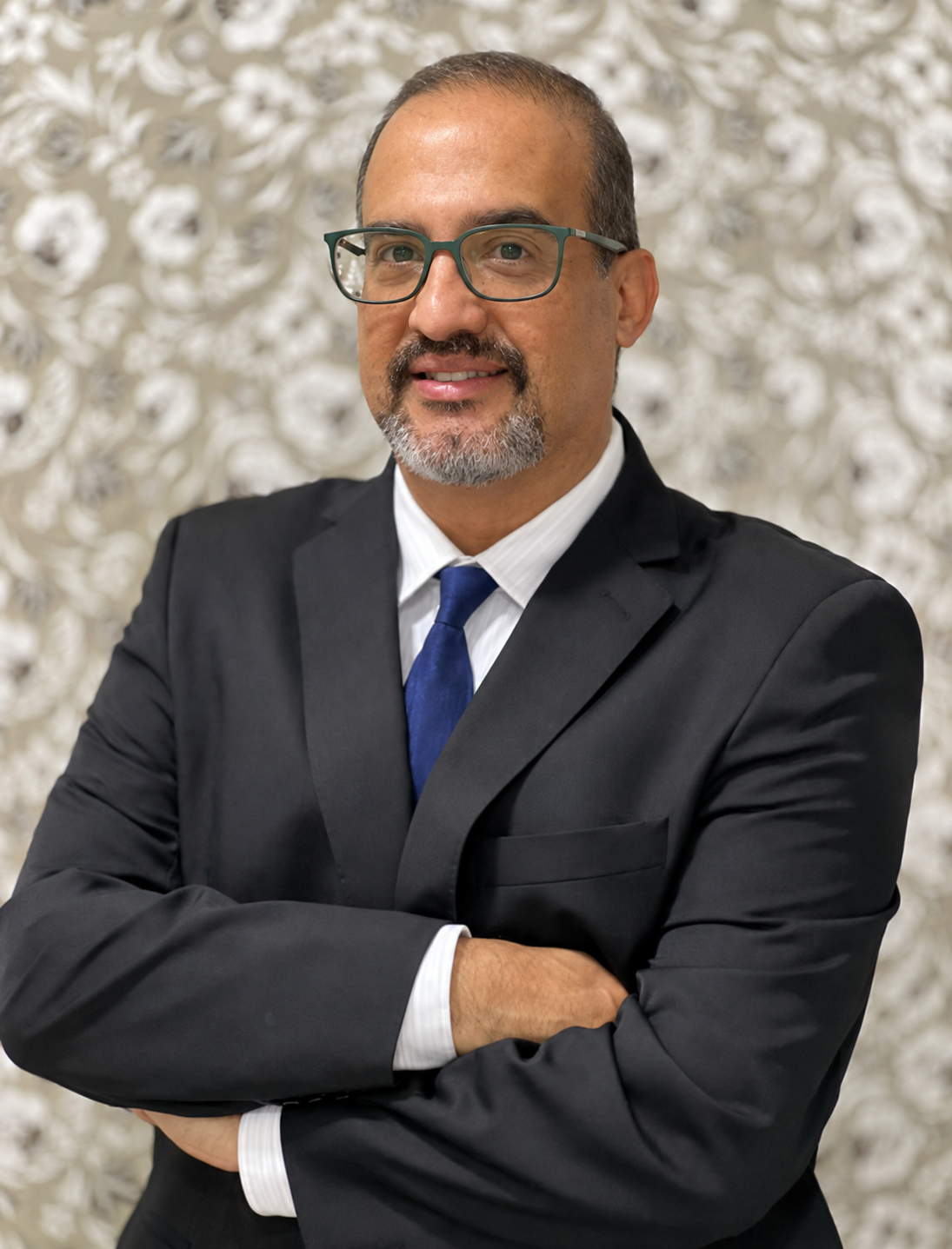 Dr. Alexandre Augusto